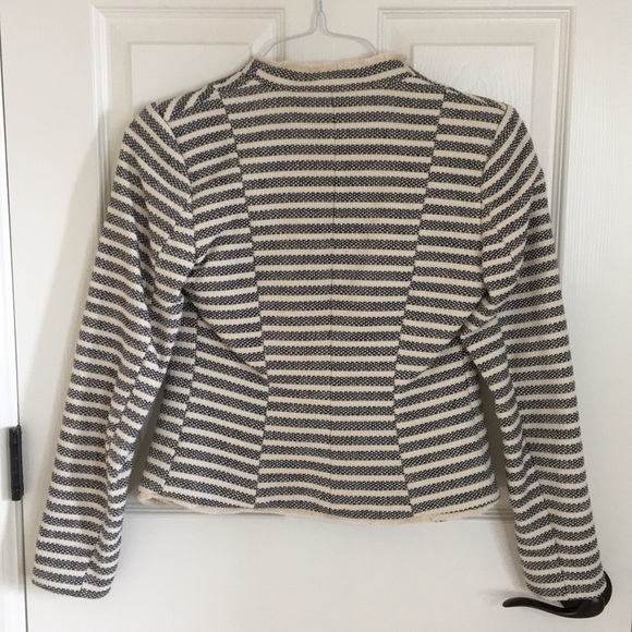 Striped Blazer - Picture 2 of 3